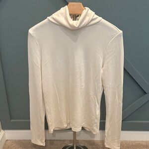 Banana Republic Cream Turtleneck Sweater XS NWT